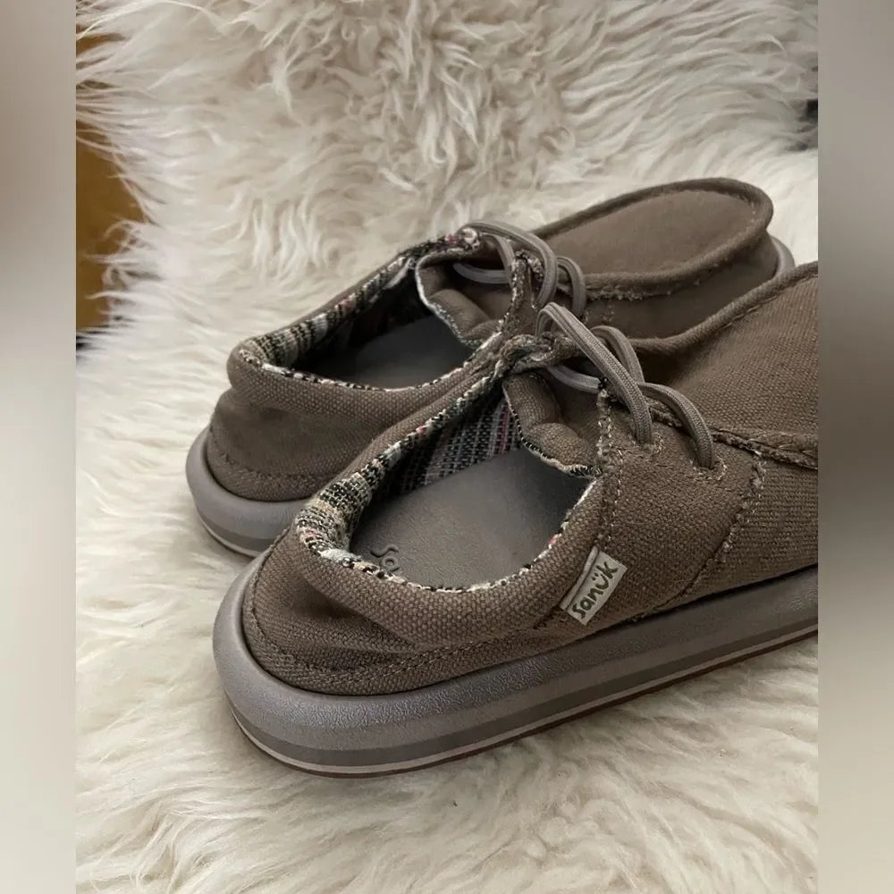 SANUK Single Fin Shoes Elastic Laces Taupe Men’s 7